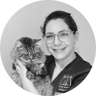 Docteur vétérinaire Jennifer ANNE